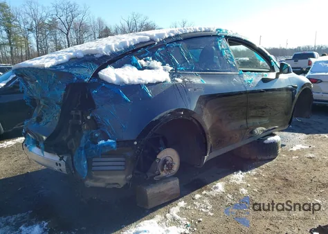 2023 Tesla Model Y Awd/Long Range Dual Motor All-Wheel Drive from USA, damaged, VIN 7SAYGDEE7PA117953